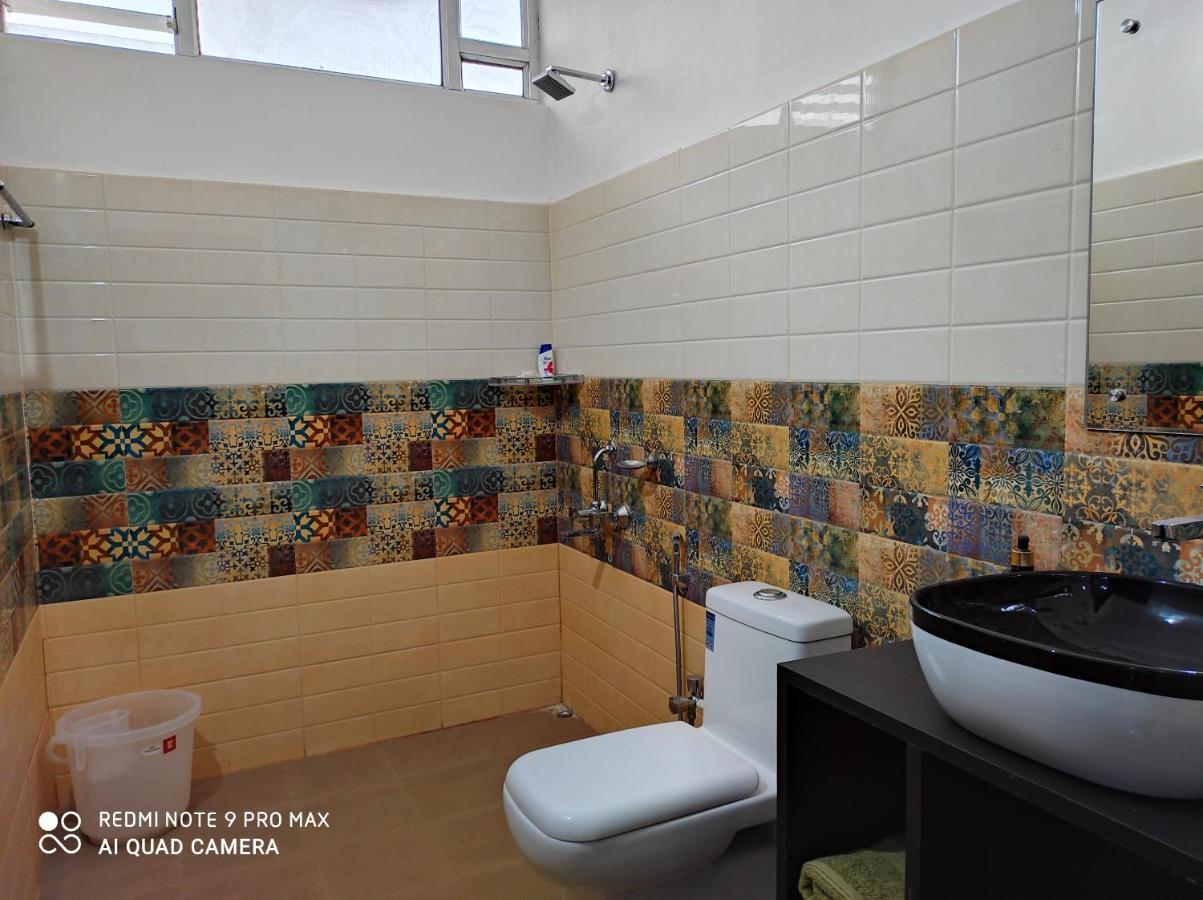 Alpanest Apartment Guwahati Bagian luar foto